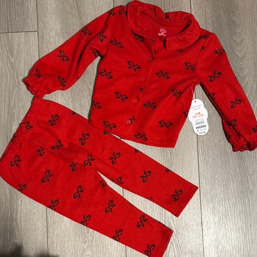 2 Kids Pajamas Set - Red and White with Ribbon Print 24 mo - Picture 5 of 7